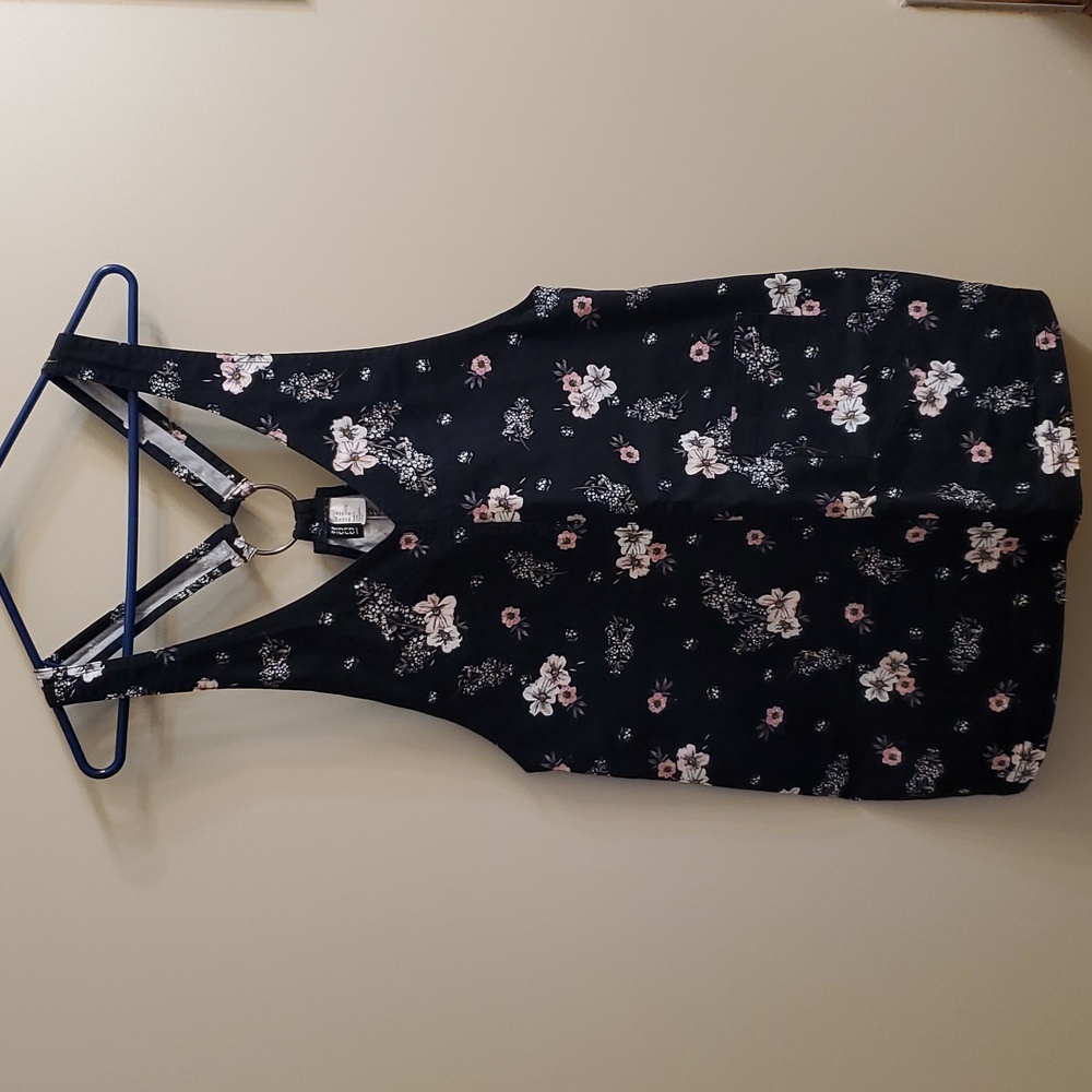 Bundle 5/$25  H&M Divided overall dress